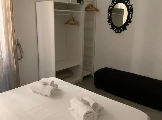 Mc - Piazza Mancini Apartmán *