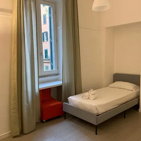 Mc - Piazza Mancini روما